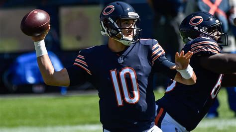 The Bears won 16-13 in a slog, with Bagent outperforming the former Alabama star. Bagent went 20-for-33 for 162 yards and a 73 passer rating. Young went 21-for-38 for 185 yards and a 68.4 rating ...